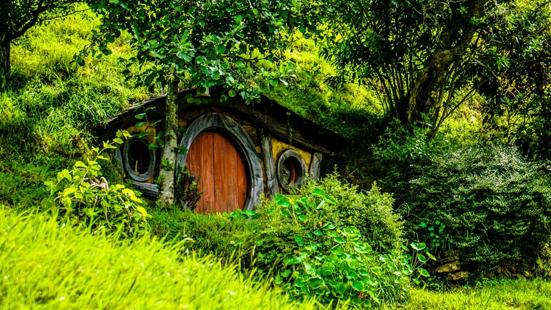 fantasy outdoor the shire and hobbit 4k