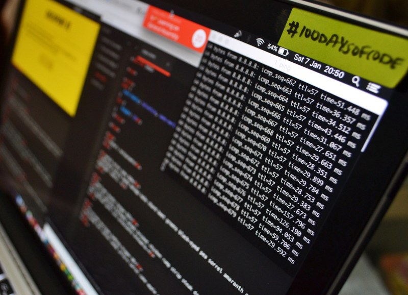 lines of code on a computer screen, 100daysofcode 4k