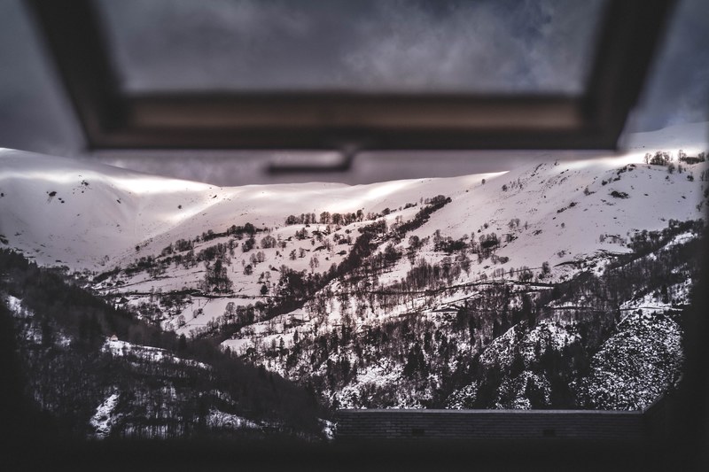 wake up to the mountain 4k