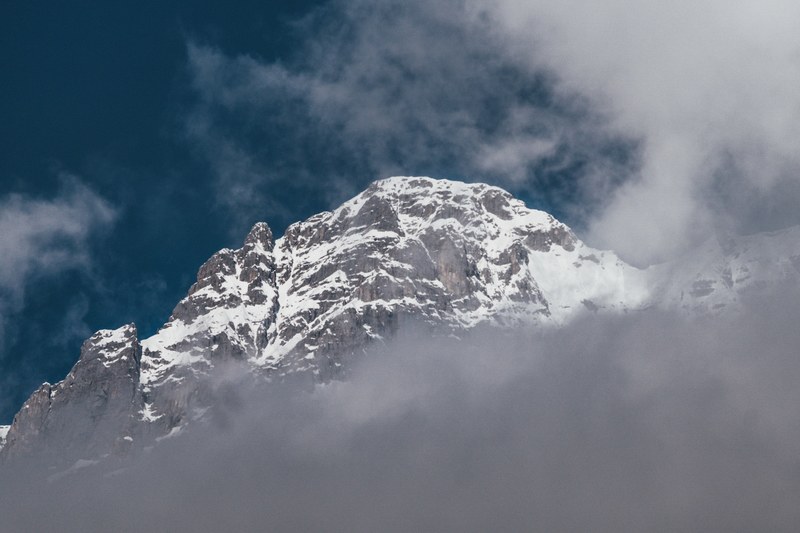 mountain snow peak and summit 4k