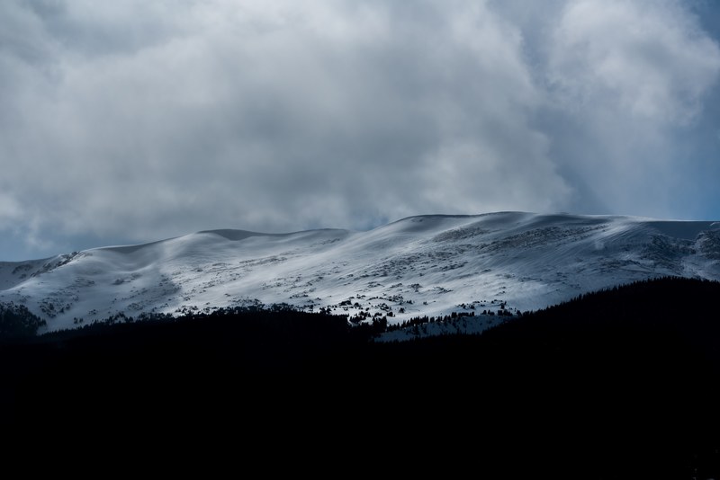 mountain cloud snow and overcast 4k