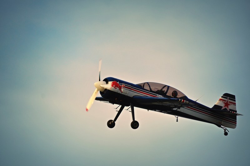 plane propeller sky and pilot 4k