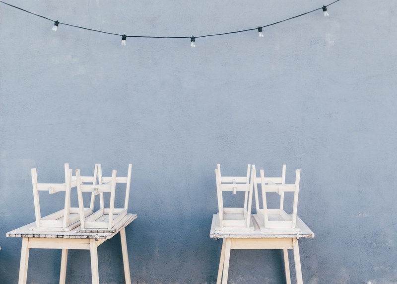 tables chairs stools and lights 4k