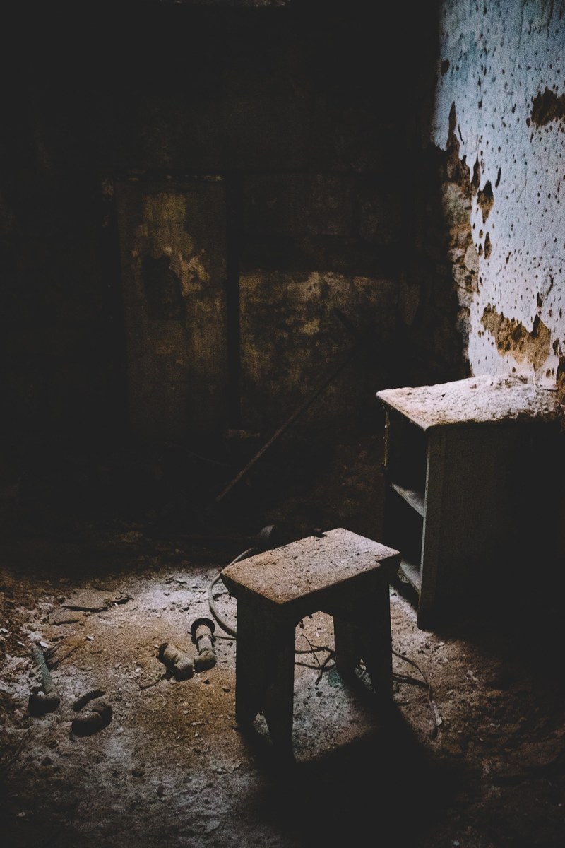 window light distressed and old hd, 4k