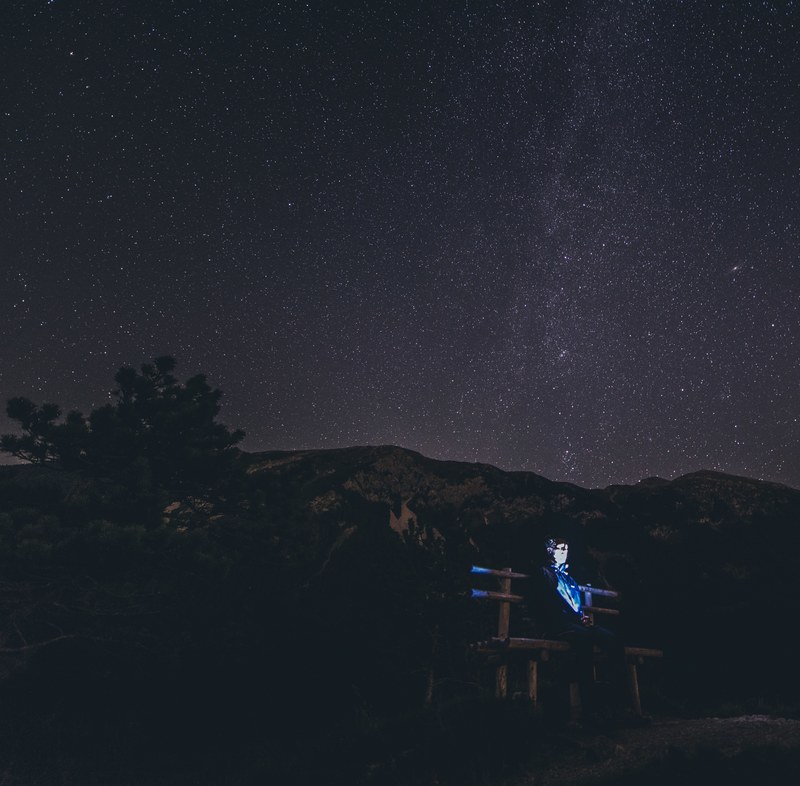 man starry night starry and star 4k