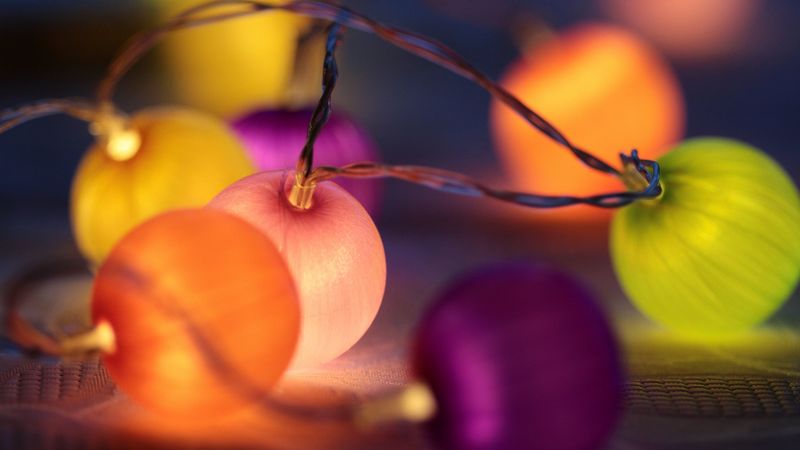 balls, garlands, colorful, 4k