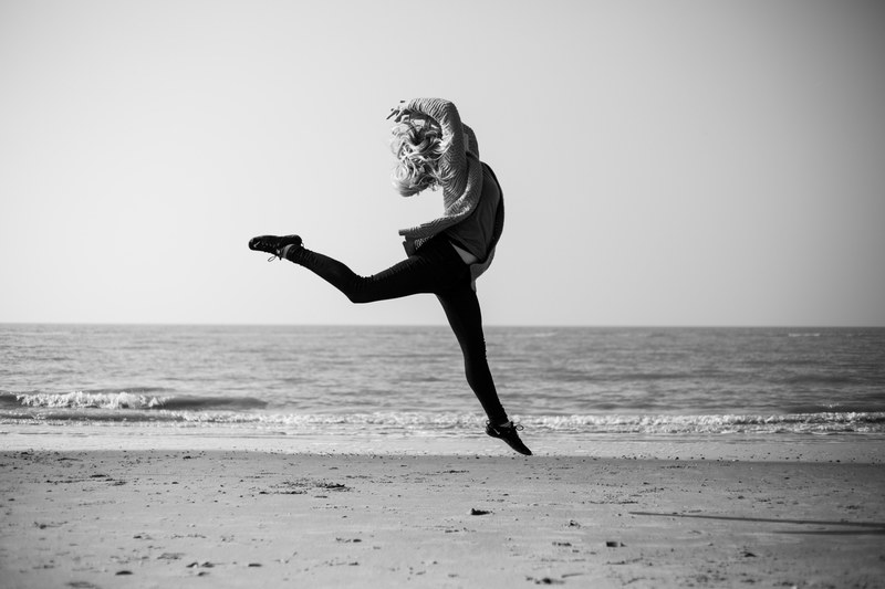 netherland beach dancer and north shore 4k