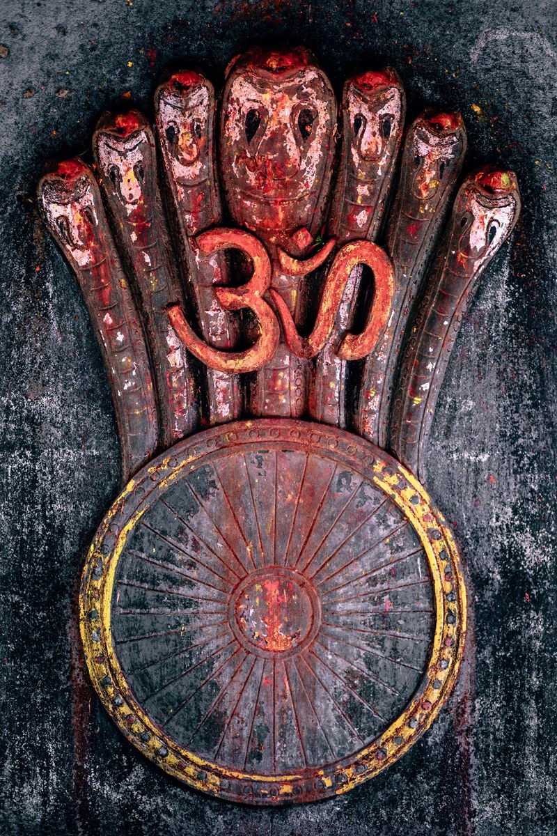 om symbol 4k