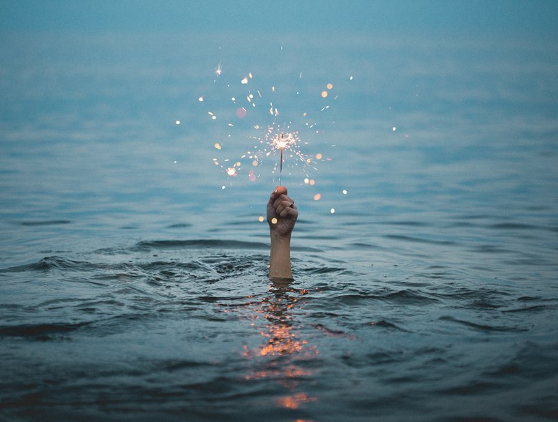 drowning 4k
