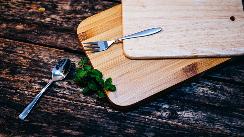 cutting board, fork, mint, spoon, 4k