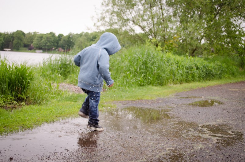 child outdoor nature and youth 4k