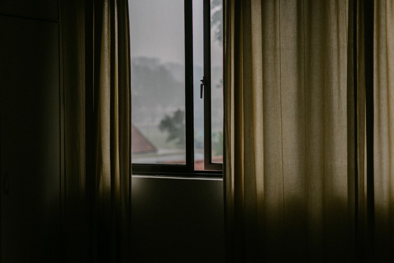 gloomy weekend 4k
