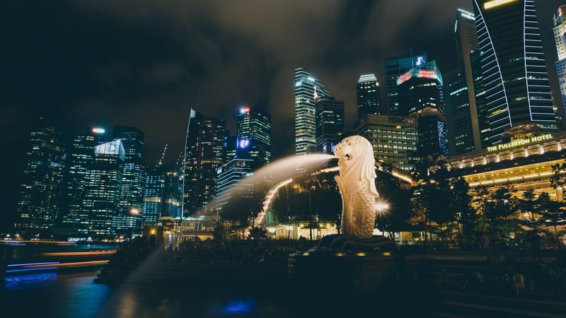 singapore, fountain, skyscrapers, 4k