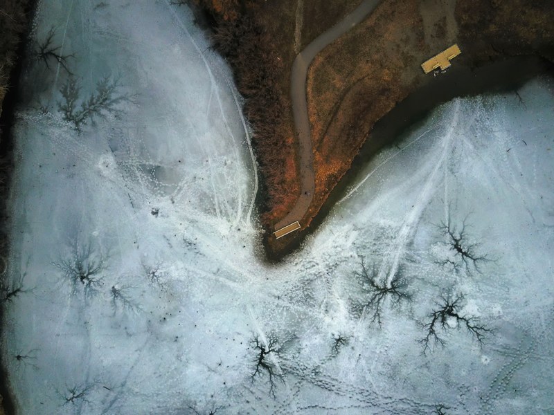 frozen ice lake and lakeside 4k