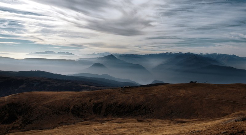mountain fog mist and cloud 4k