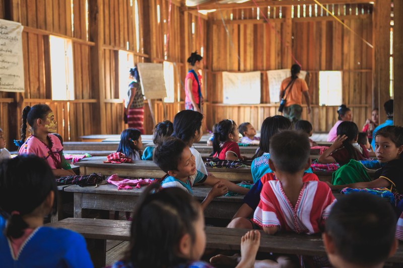 school children kids and table 4k