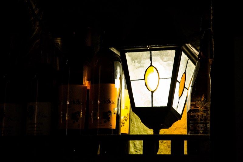 bottle bar light and dim light 4k