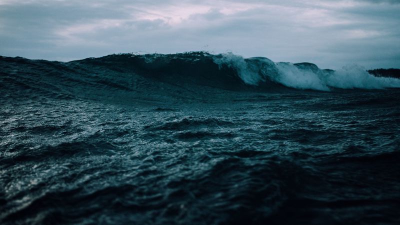 sea, waves, surf, cloudy, 4k