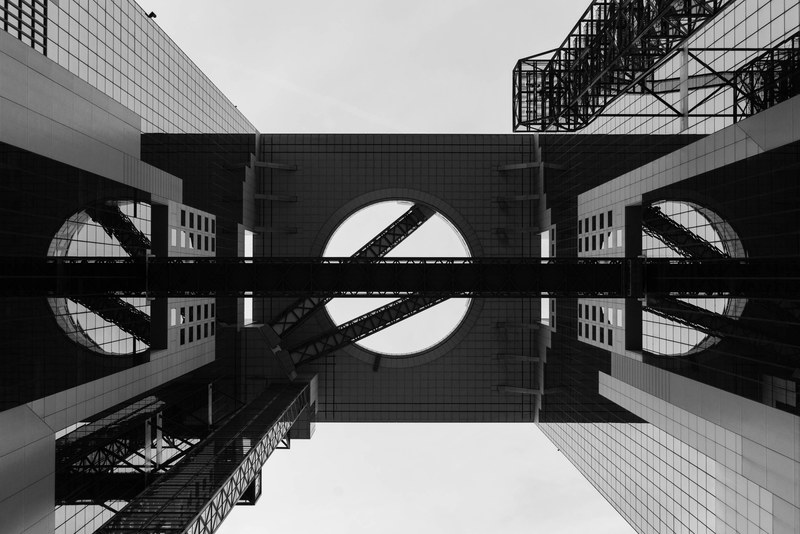 city architecture workplace and person 4k