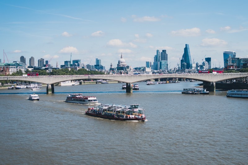 waterloo bridge thame skyline and london 4k