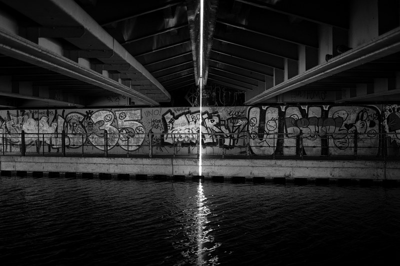 town metro ubahn and track 4k