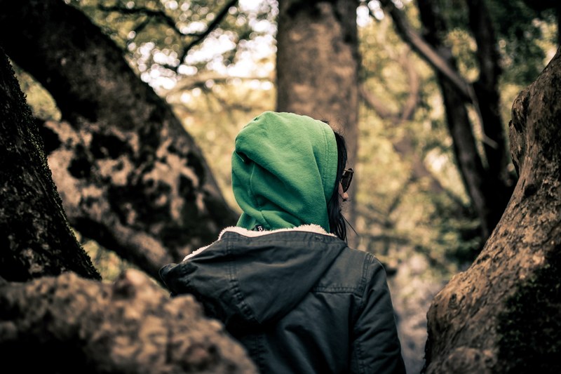 woman female hoody and coat 4k