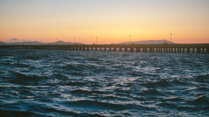 pier, sea, waves, 4k