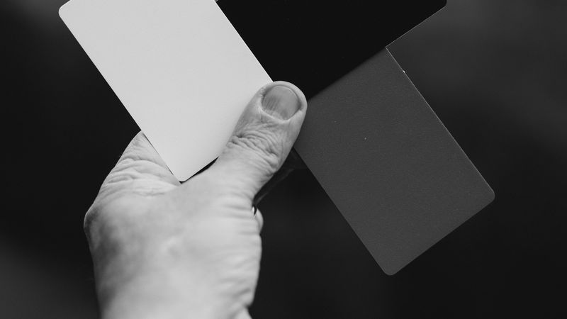 hand, cards, bw, 4k