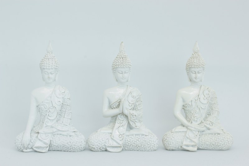 three white statues sitting in different poses, _white buddhas 4k