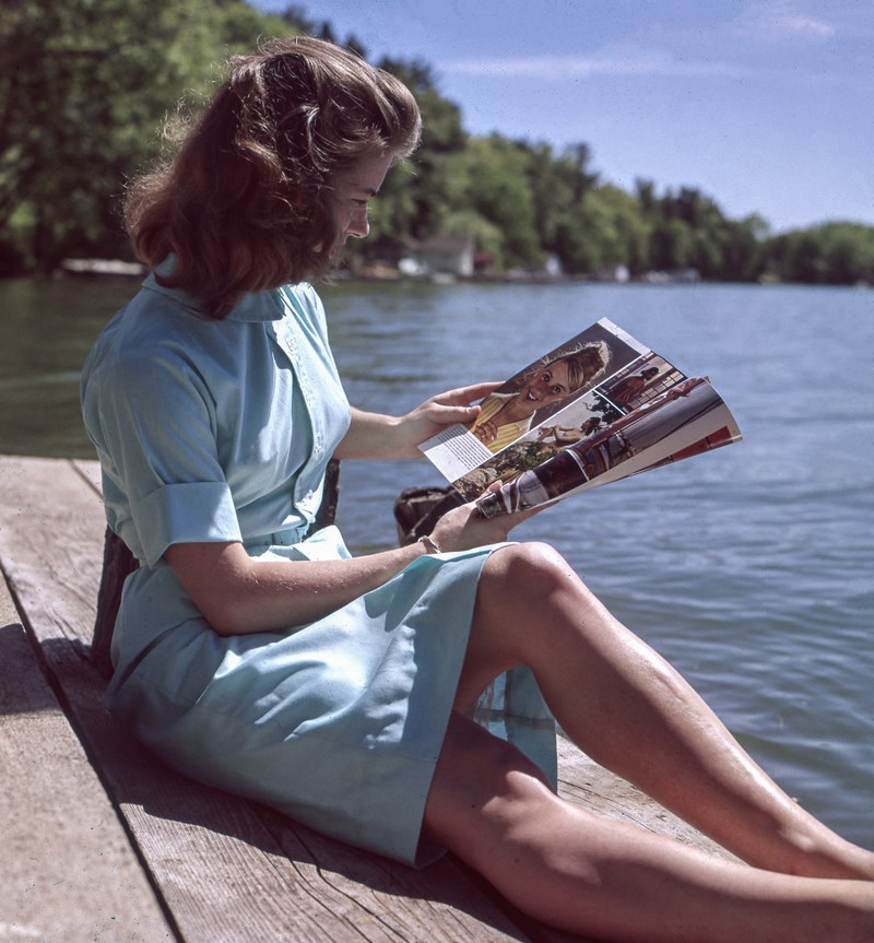 medium format film vintage and reading hd, 4k