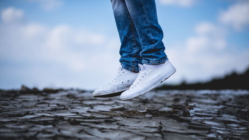 sneakers, legs, shoes, jeans, 4k