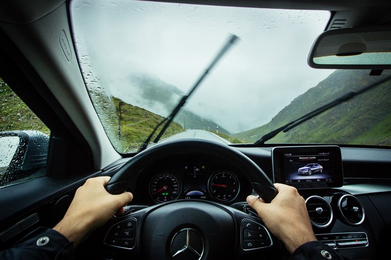 rainy day stelvio pass switzerland mercedes 4k