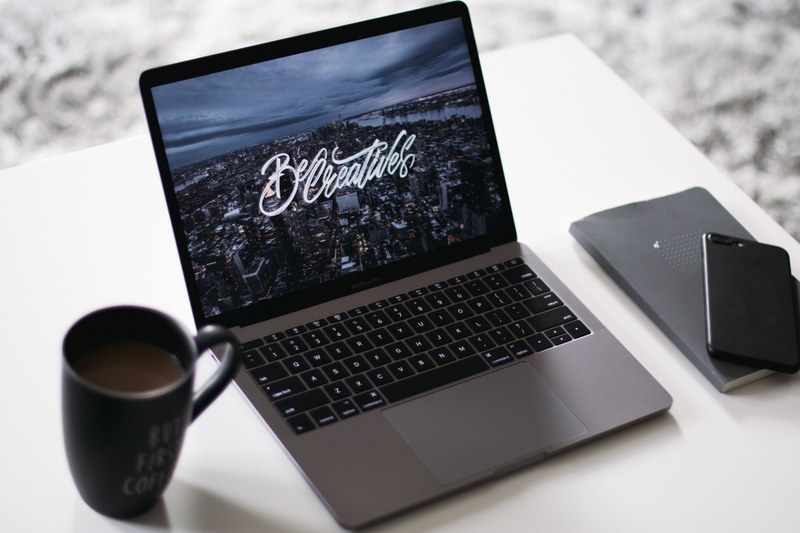 simplicity in working from home 4k