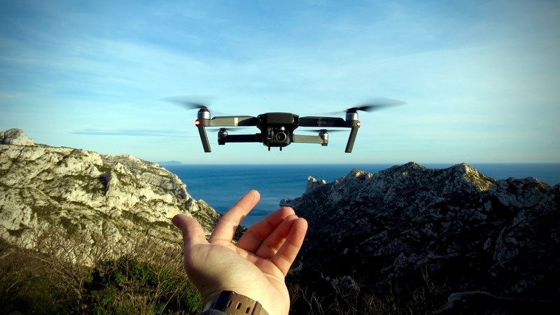 the flight of the drone 4k