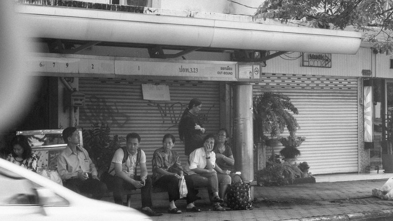 candidphotography candid blur and noise 4k