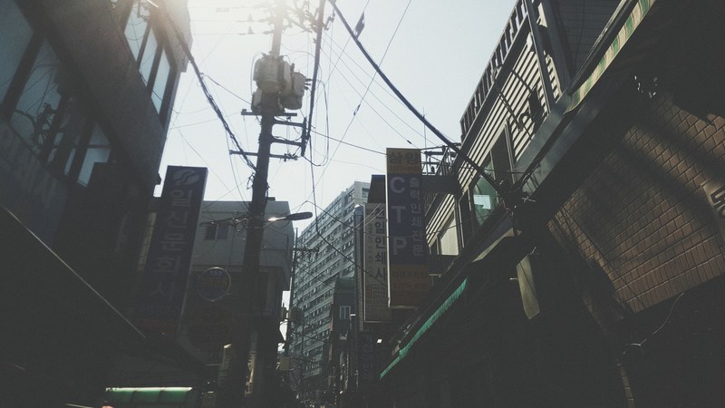 clogged sky of seoul 4k