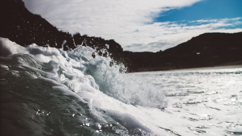 sea, foam, spray, close-up, 4k