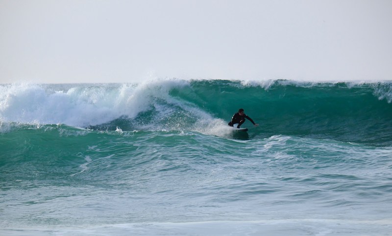 outdoor surfing the wave surfer and surfing 4k