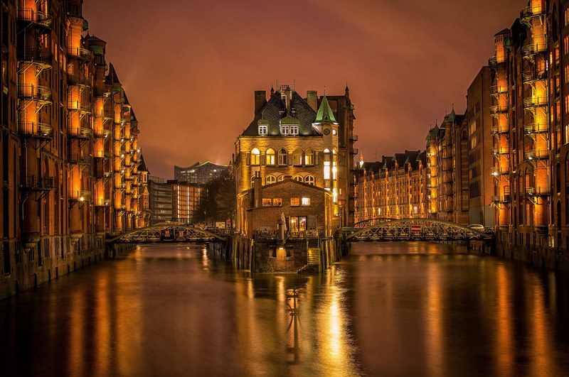 wasserschlo hamburg speicherstadt 4k