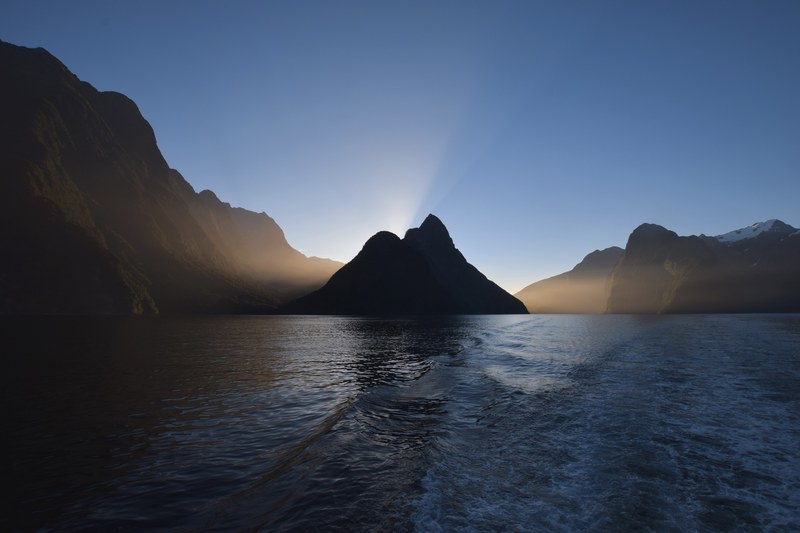 mountain silhouette milford sound 4k