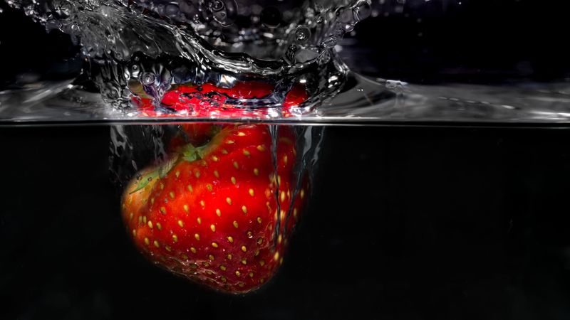strawberry, berry, spray, close-up, 4k
