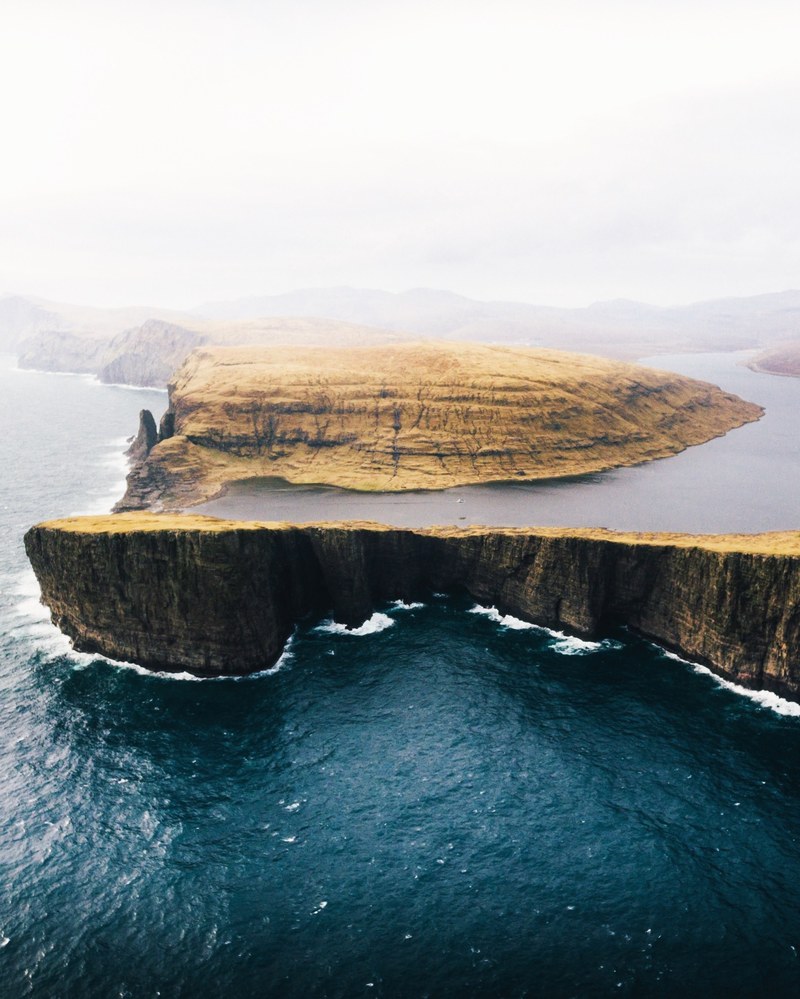 faroe islands lake 4k
