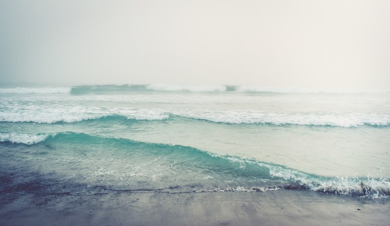 sand fog beach and wafe 4k