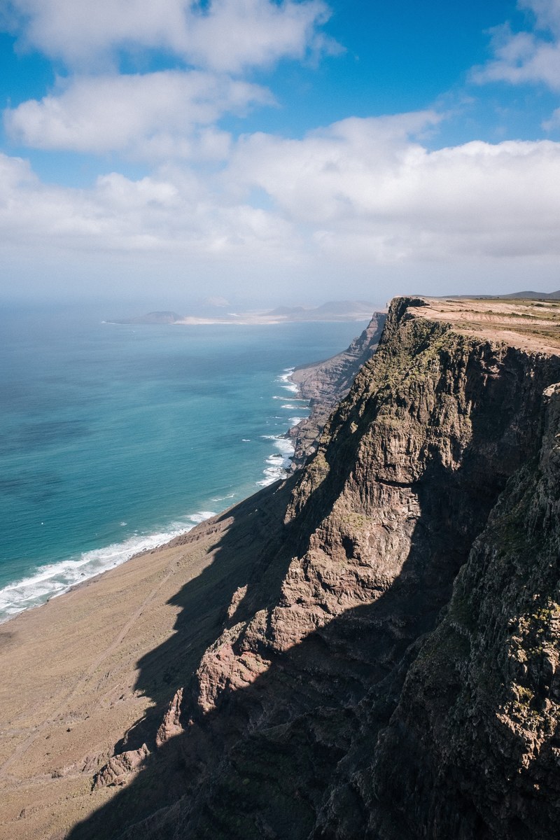 cliff water wafe and island hd, 4k