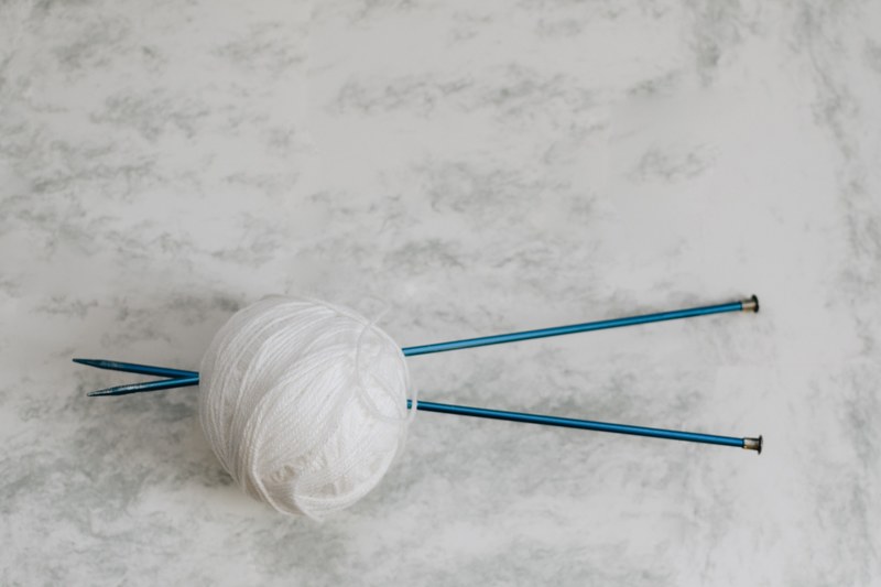 knitting needles amp yarn 4k