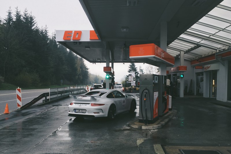 gas station ga tree and nature 4k