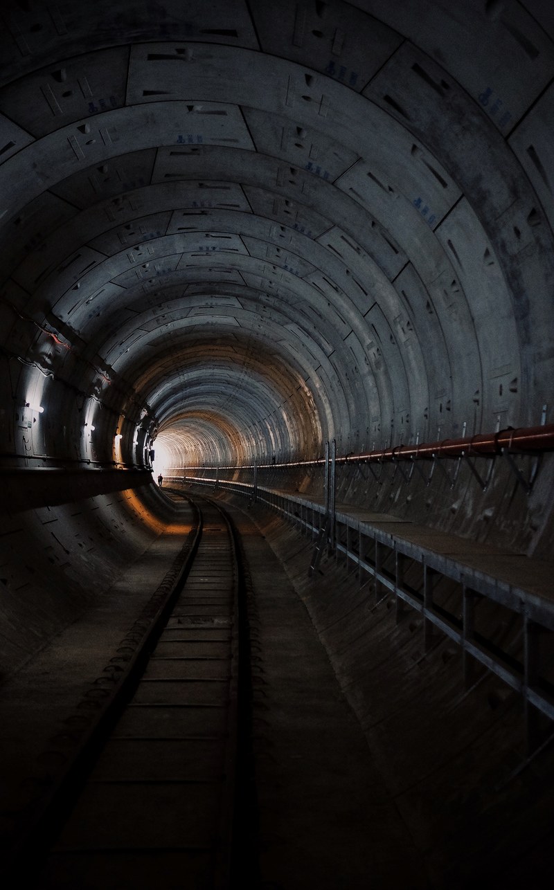 tunnel curve bend and track hd, 4k