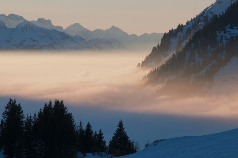 wilderness landscape cloud and mountain 4k