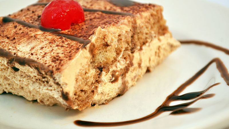cake, dessert, cream, berry, 4k