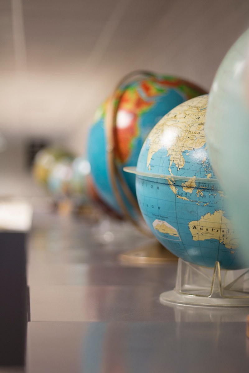 globe map world and library hd, 4k